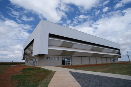 Prefeito Major Adriano e vice-prefeito Lucas Silva participa da inauguração do novo Espaço Multiuso da UFV-CRP